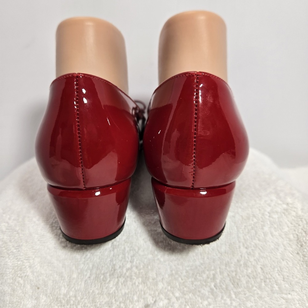 Salvatore Ferragamo Vara Bow Red Patent Leather Pumps Heels Shoes Womens Size 9 - Picture 11 of 15